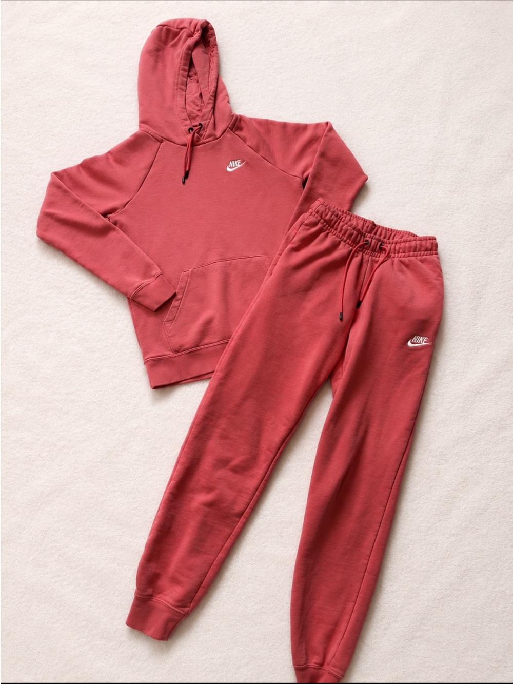 Nike Hoodie & Joggers Set XS